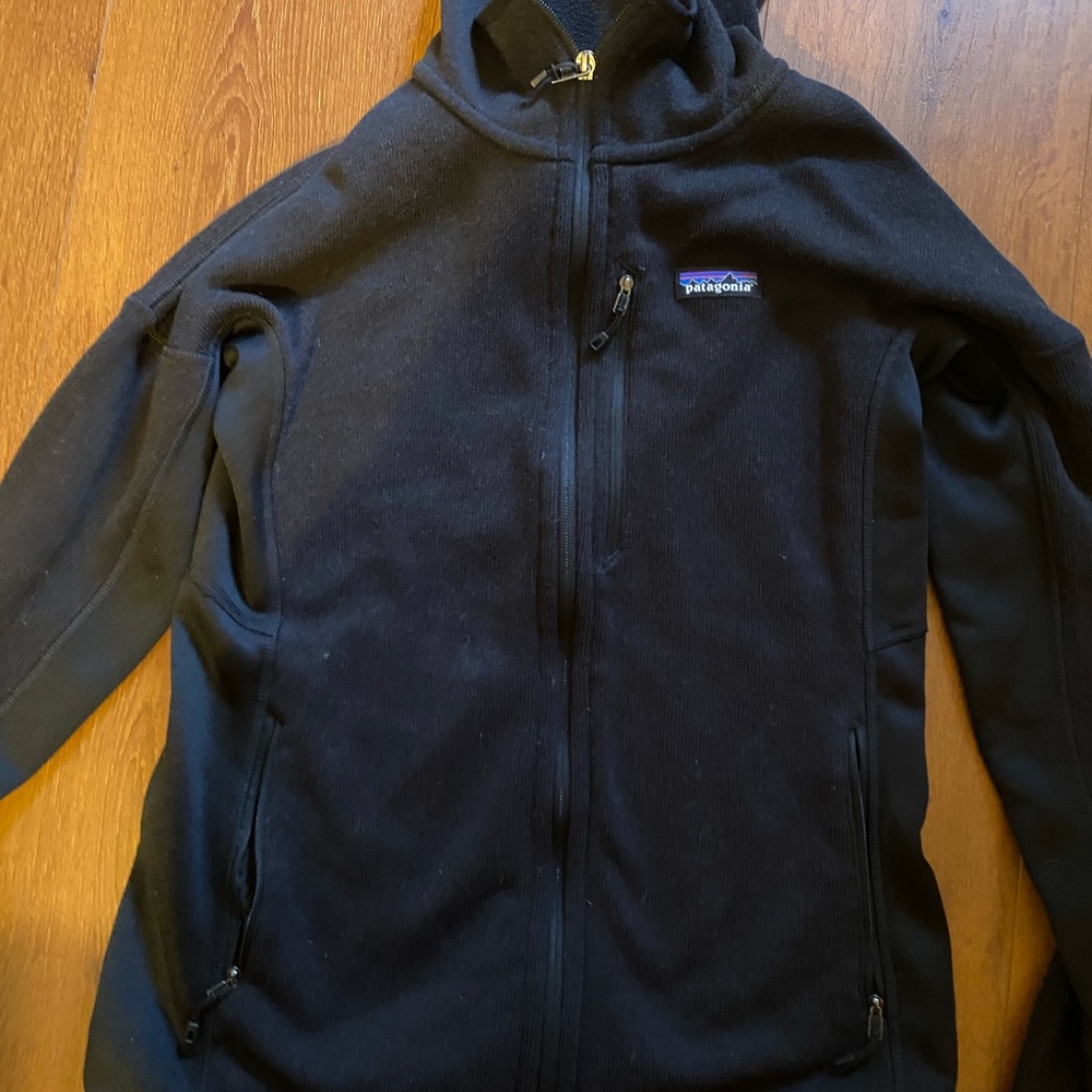 patagonia fleece jacket with hoodie